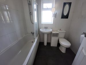 Photo 1- click for photo gallery